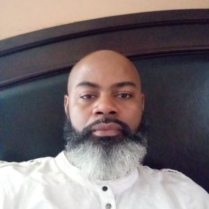 Meet your Posher, Omari